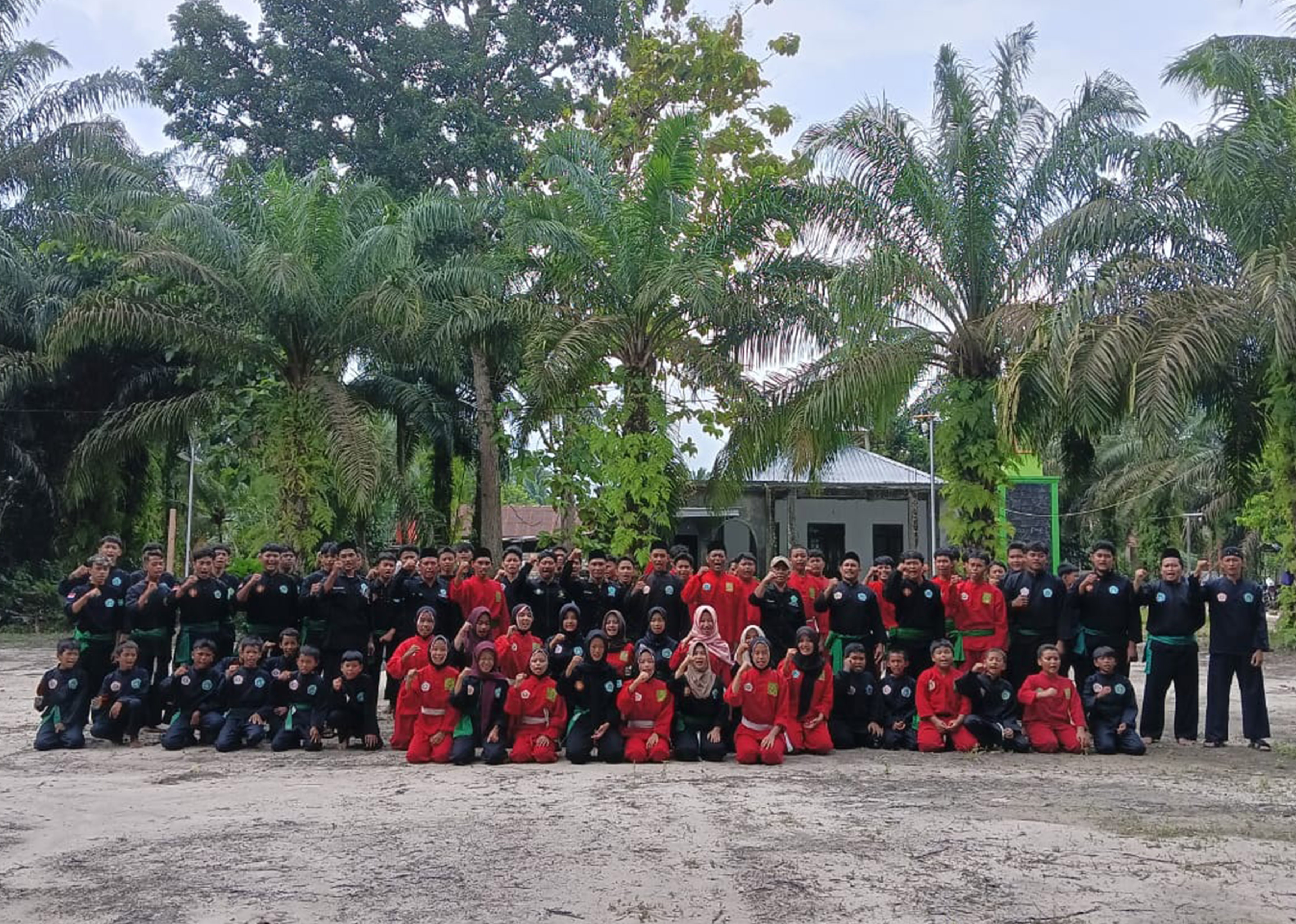 Pagar Nusa Kotawaringin Barat Gelar Apel Pasukan: Tegaskan Sikap Bela Kiai dan Dukung PBNU